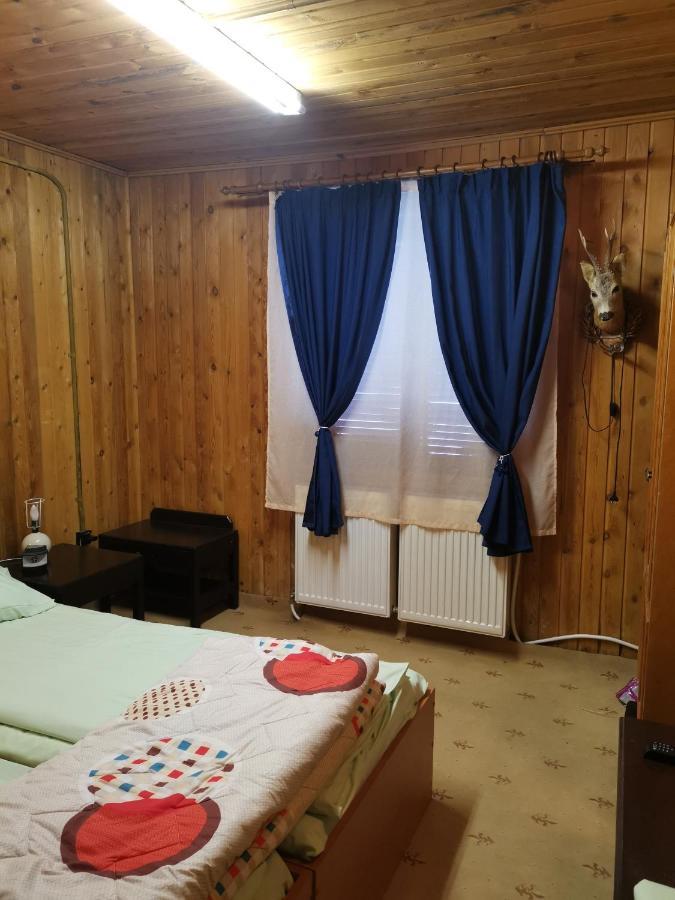 Cabana Fantanita Cu Brazi Poiana Brasov Buitenkant foto