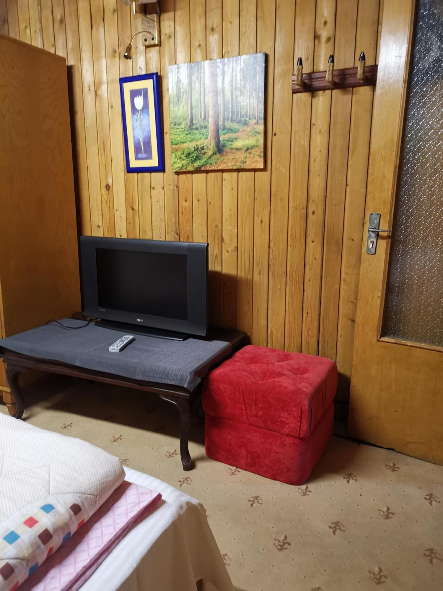 Cabana Fantanita Cu Brazi Poiana Brasov Buitenkant foto